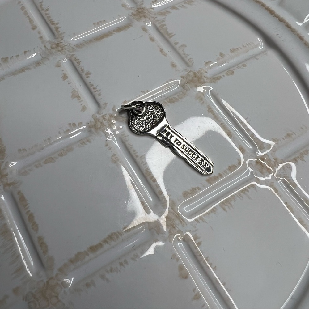 Sterling Silver “Key to Success” Pendant Charm .925 - Picture 3 of 4